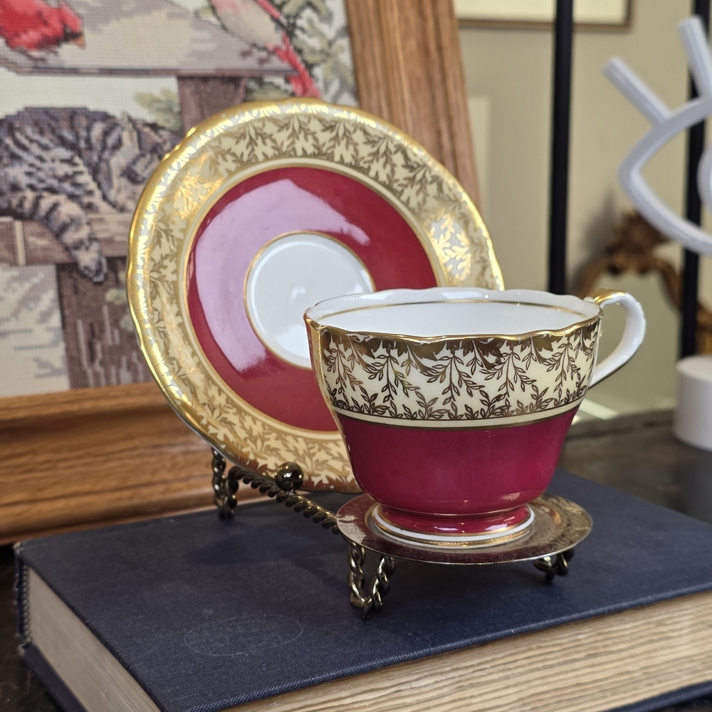 Vintage Aynsley Bone China Teacup and Saucer Set Deep Crimson & Heavy Gold Gild